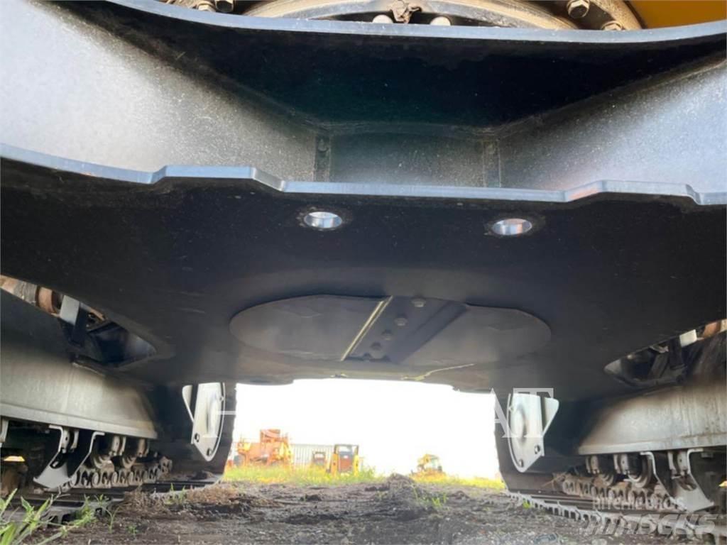 CAT 323 TC Pásová rýpadla