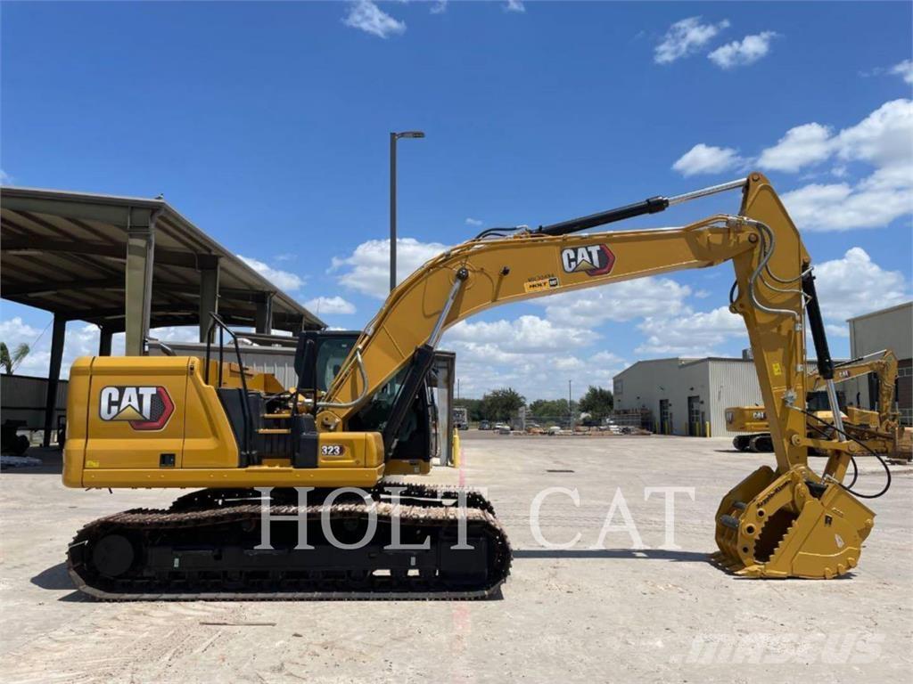 CAT 323 TC Pásová rýpadla