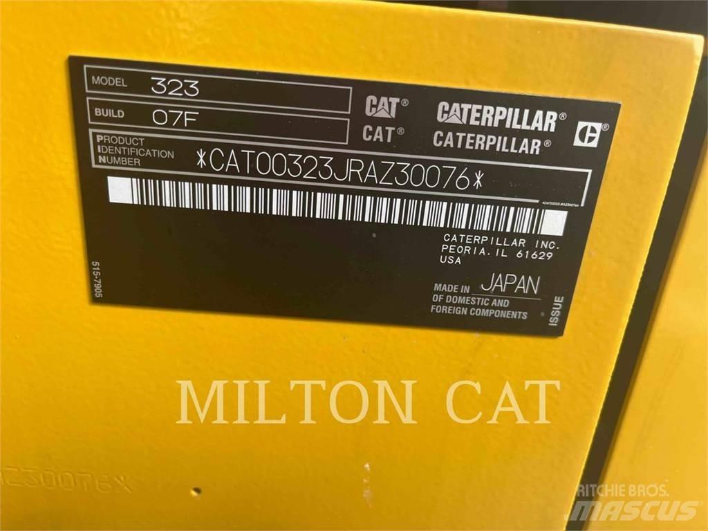 CAT 32307 Pásová rýpadla