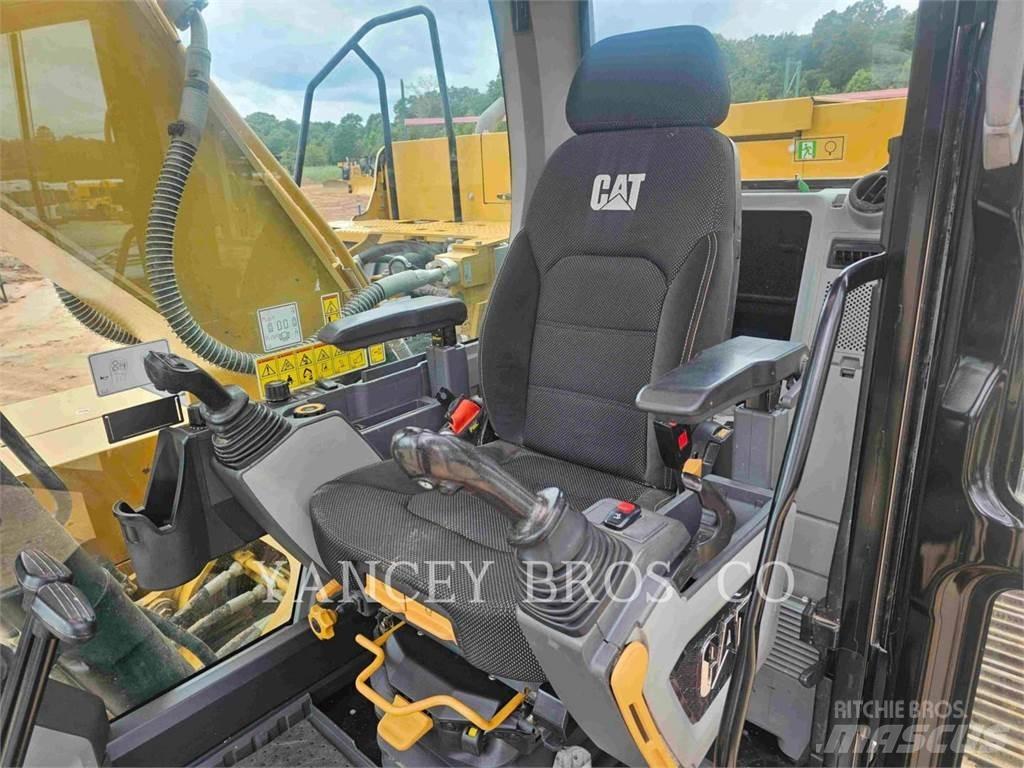 CAT 32307 Pásová rýpadla