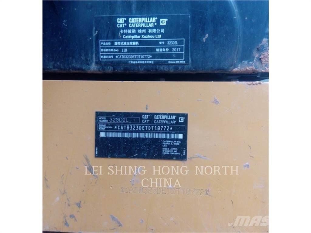 CAT 323D2L Pásová rýpadla