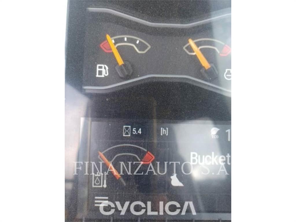 CAT 323DLN Pásová rýpadla