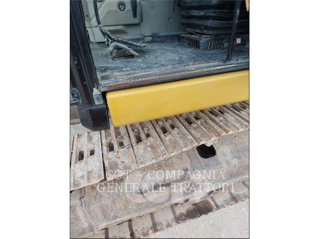 CAT 323E Pásová rýpadla