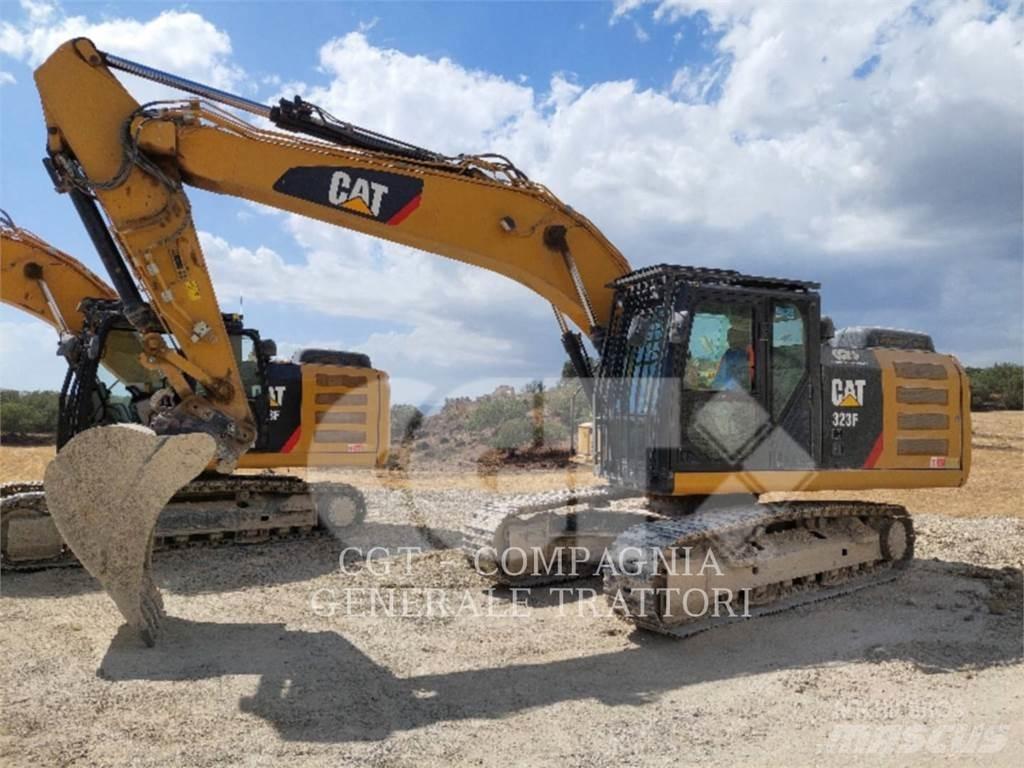 CAT 323F Pásová rýpadla