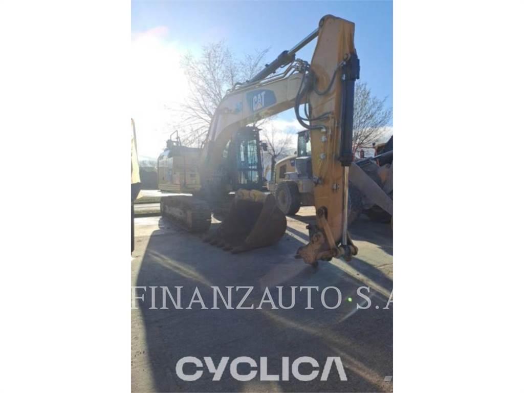 CAT 323F Pásová rýpadla