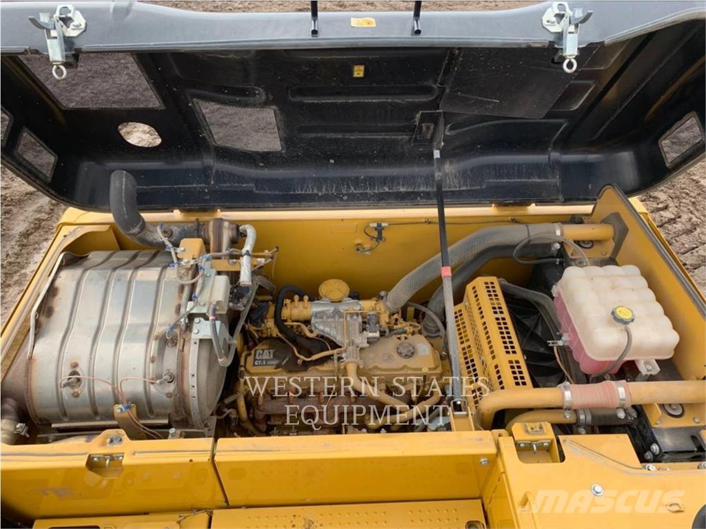 CAT 323F Pásová rýpadla