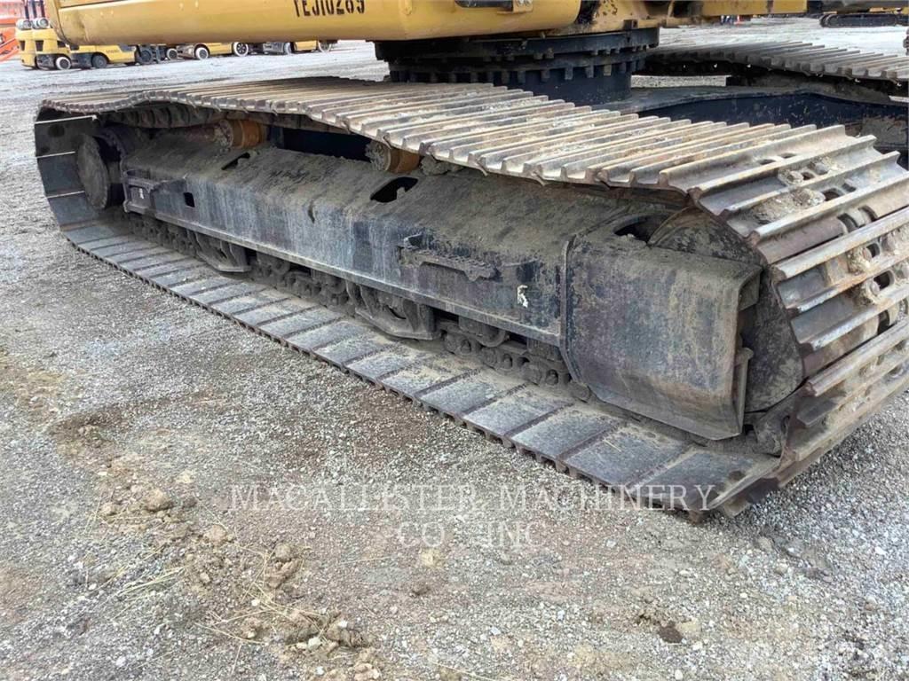 CAT 323FL Pásová rýpadla