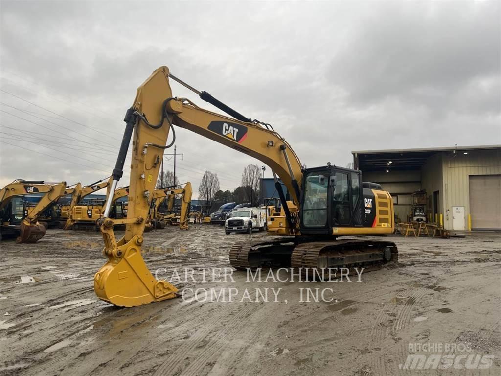 CAT 323FL Pásová rýpadla