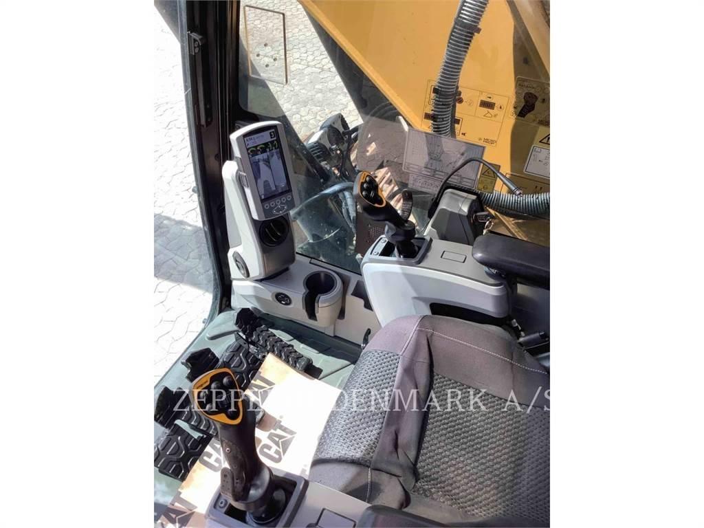 CAT 323FL Pásová rýpadla