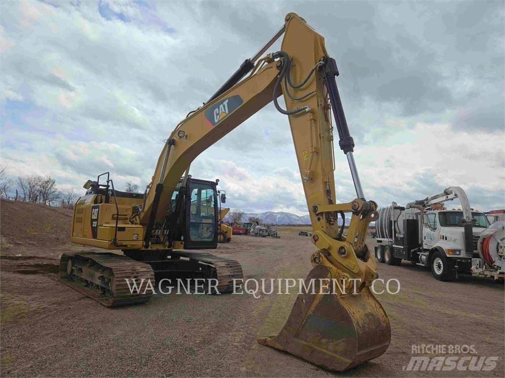 CAT 323FL TC Pásová rýpadla