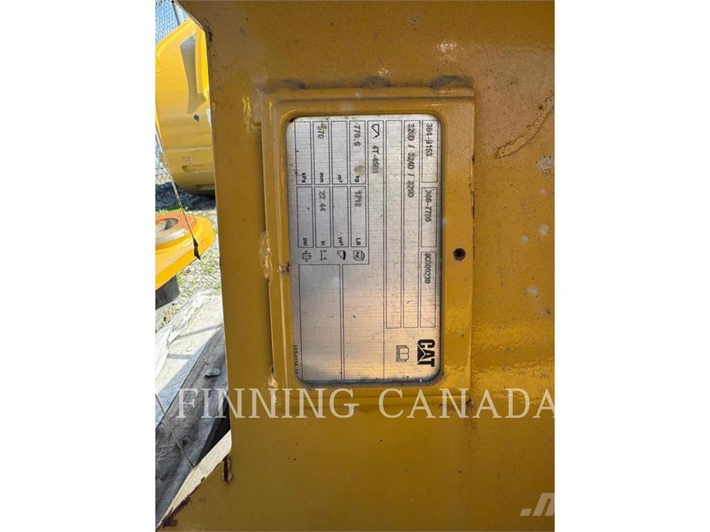 CAT 324-RP-51 Půdní rozrušovače