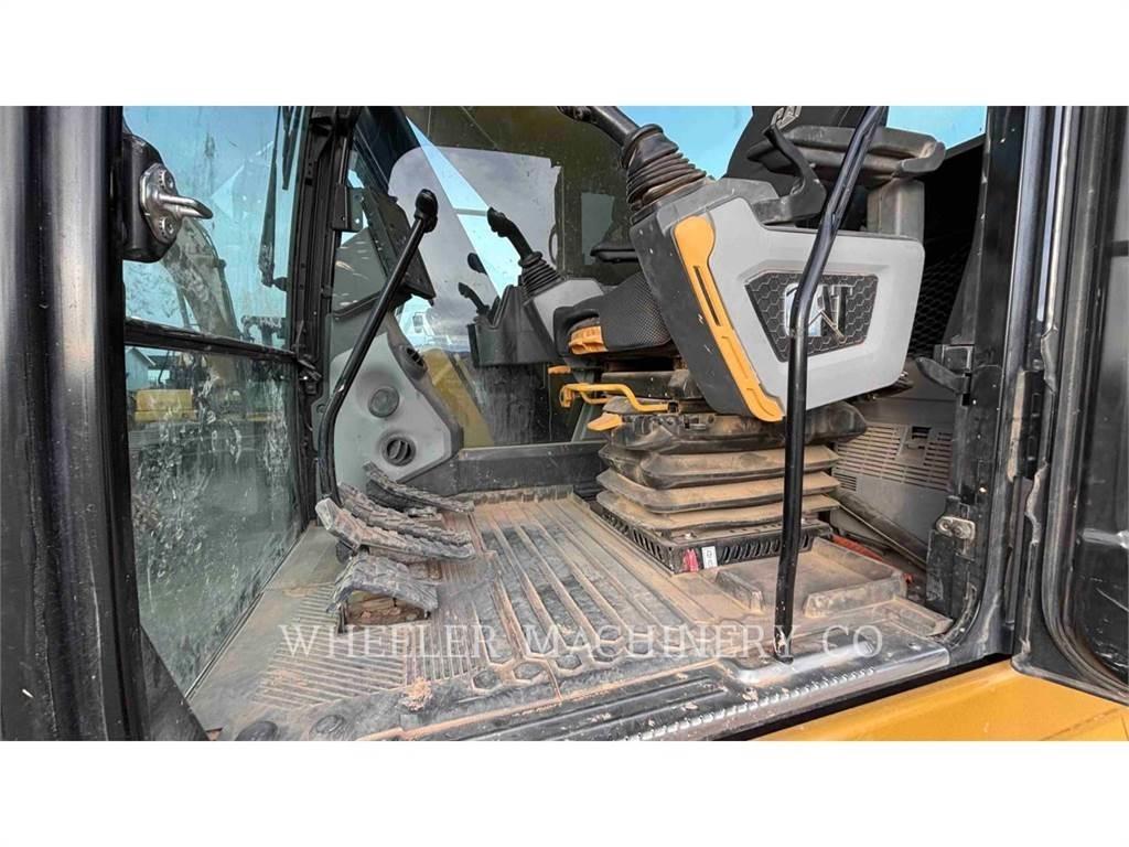 CAT 325 CF Pásová rýpadla