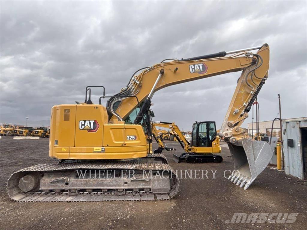 CAT 325 CF Pásová rýpadla