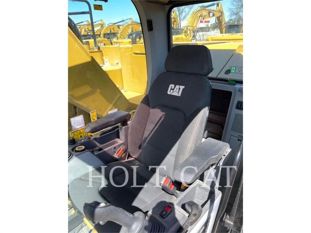 CAT 325 TC Pásová rýpadla