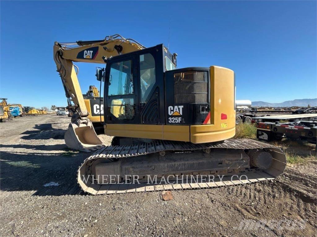 CAT 325F CR CF Pásová rýpadla
