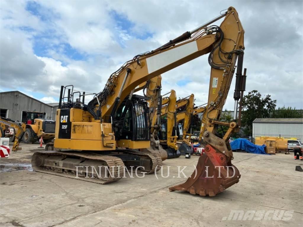 CAT 325FL Pásová rýpadla