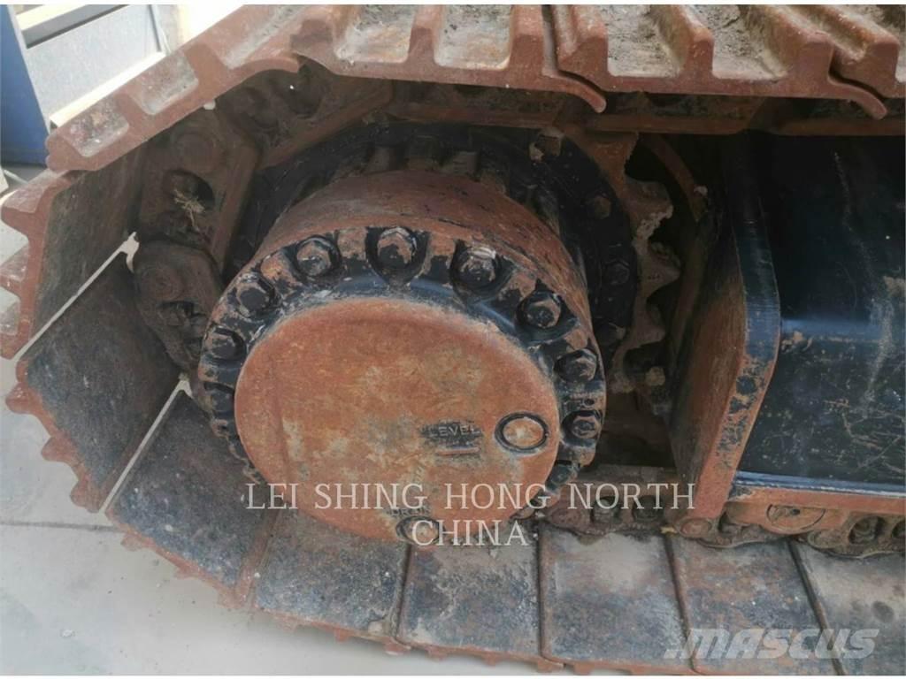CAT 326D2L Pásová rýpadla
