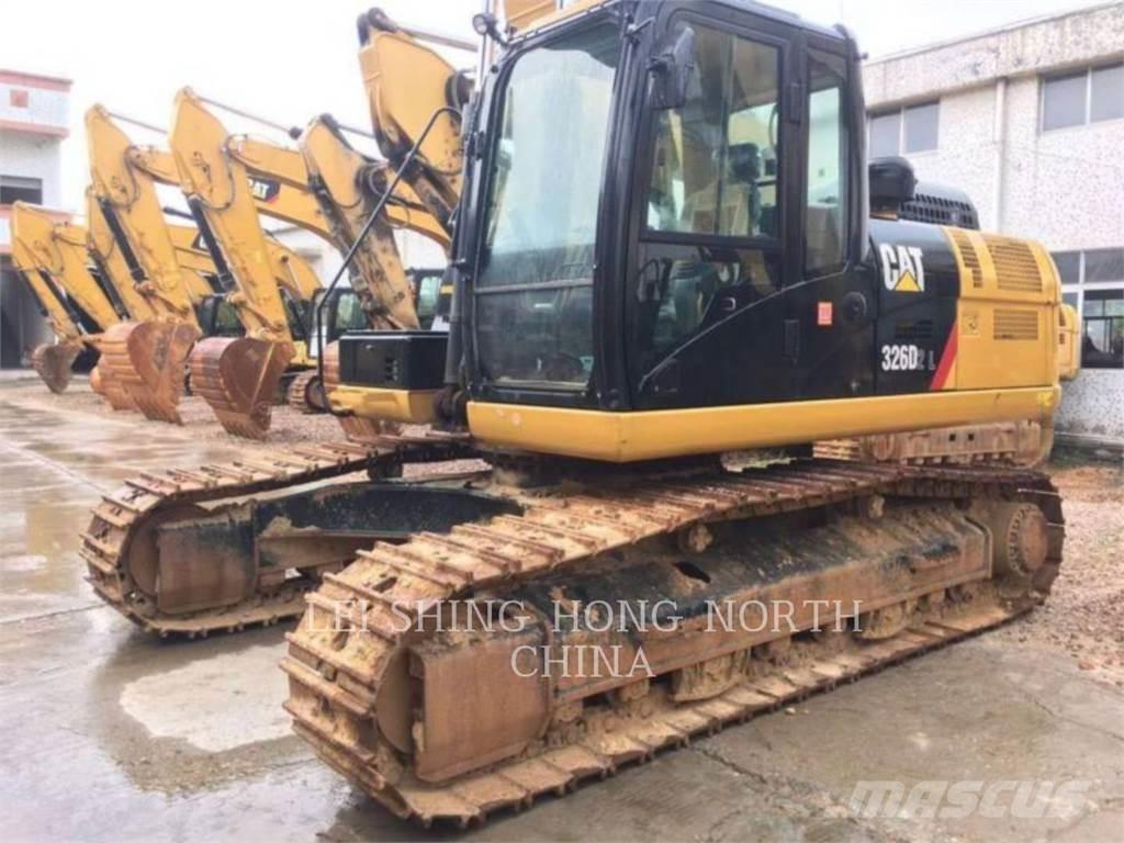 CAT 326D2L Pásová rýpadla