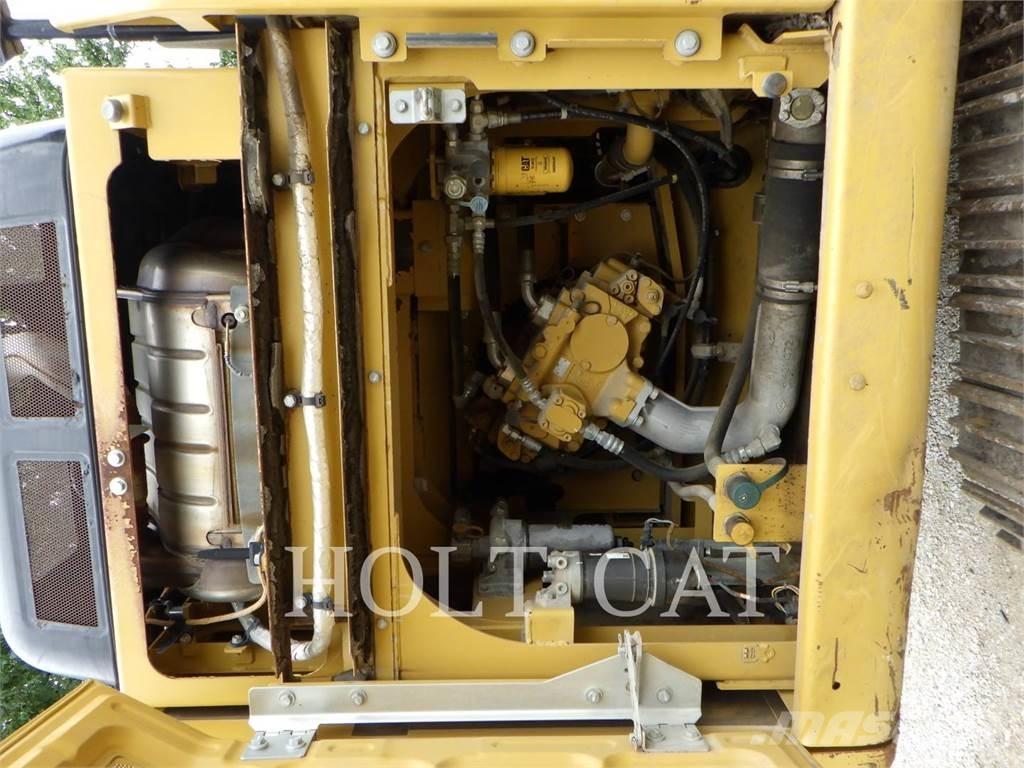 CAT 326FL Pásová rýpadla