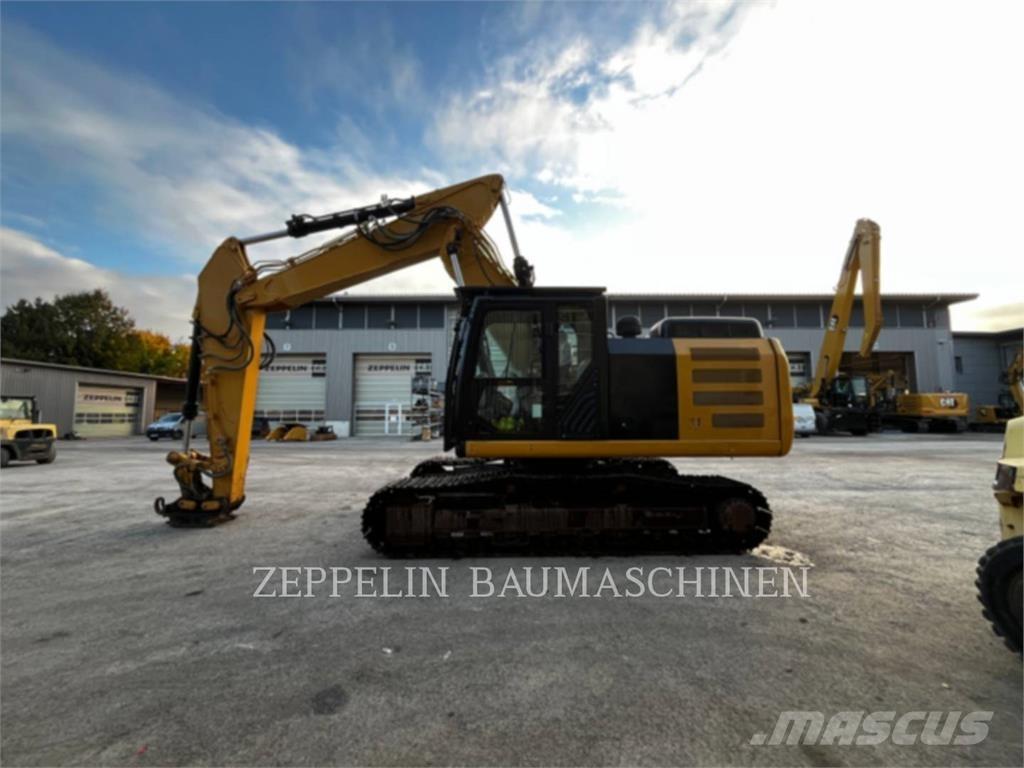 CAT 326FLN Pásová rýpadla