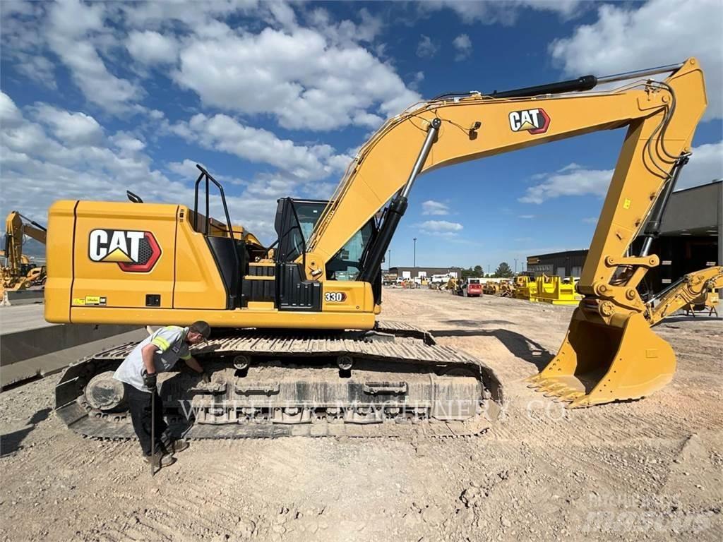CAT 330 Pásová rýpadla