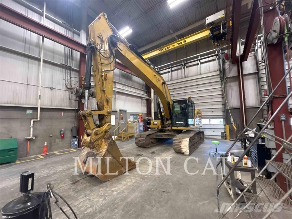CAT 330 Pásová rýpadla