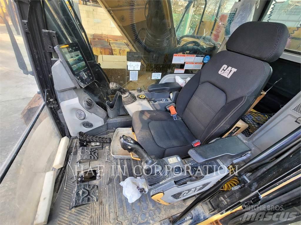 CAT 330-07 Pásová rýpadla