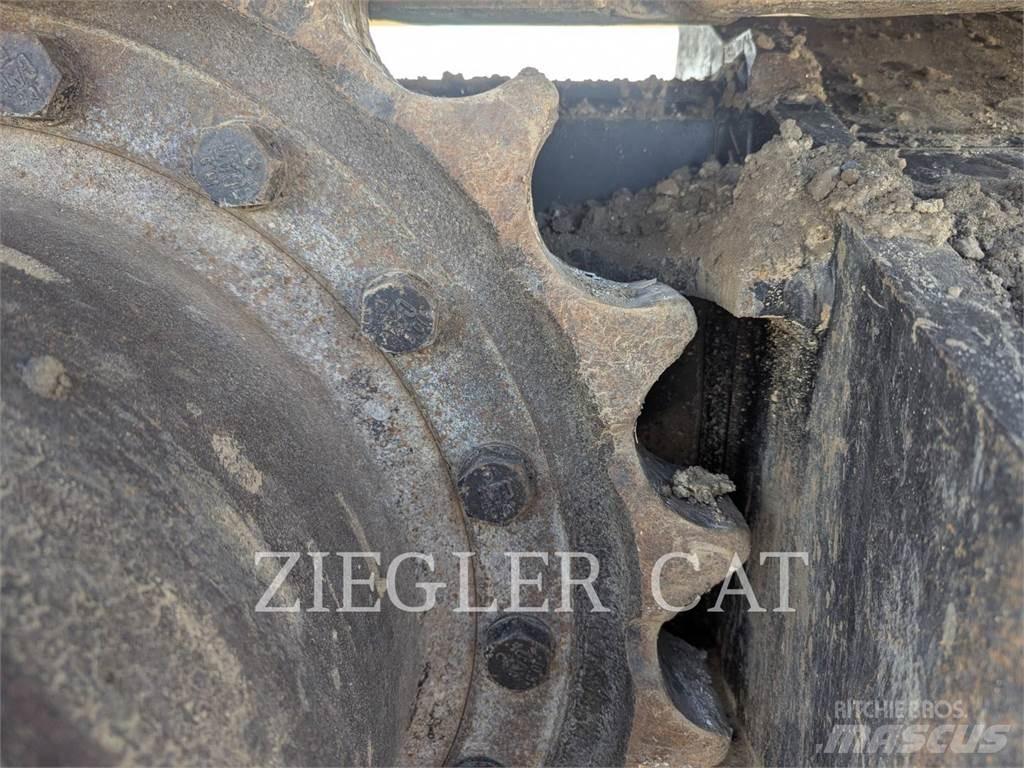 CAT 330-07 Pásová rýpadla