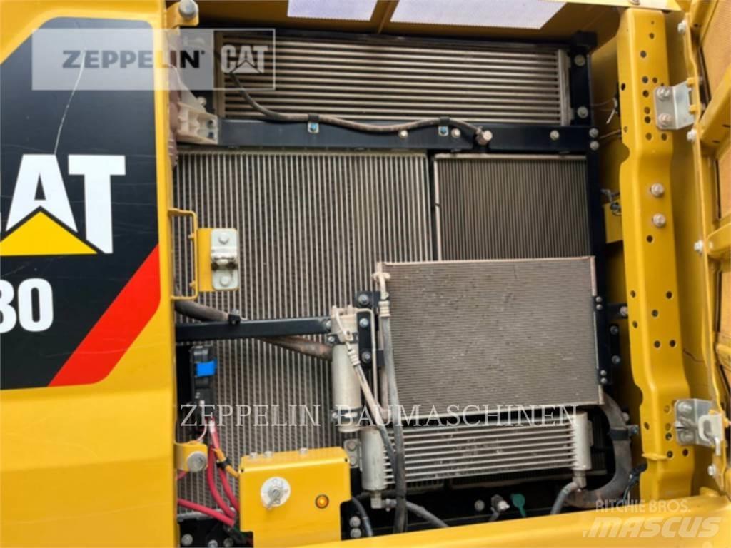 CAT 330-07A Pásová rýpadla