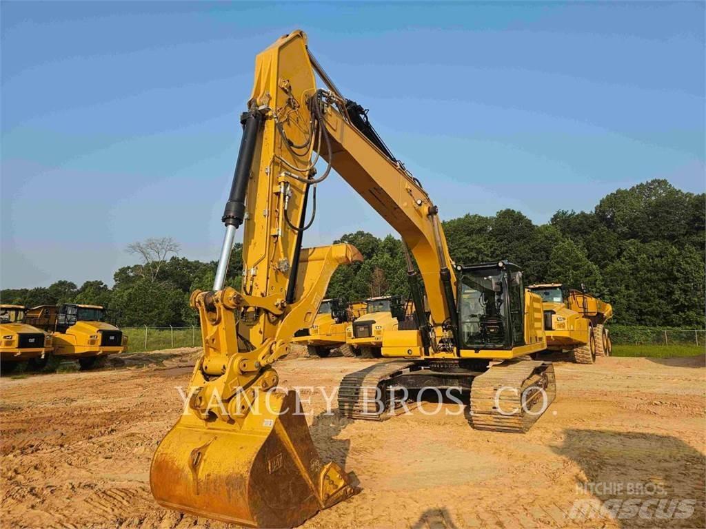 CAT 33007 Pásová rýpadla