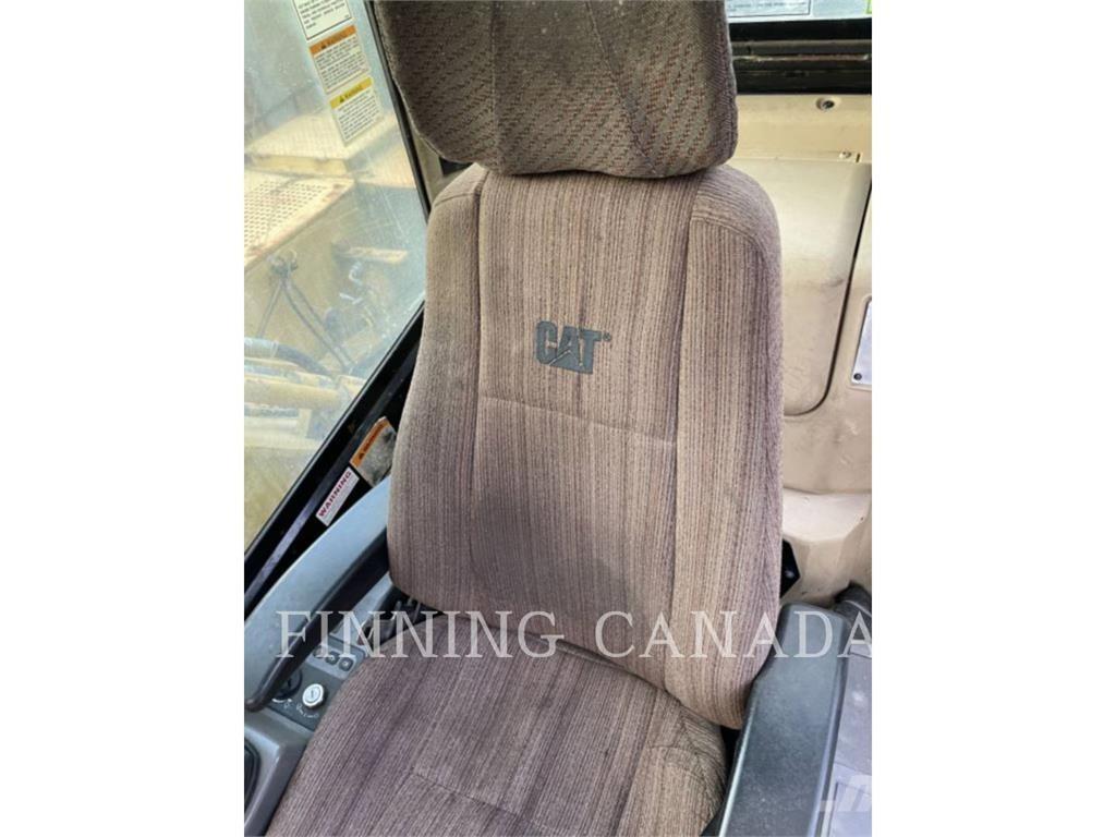 CAT 330B Pásová rýpadla