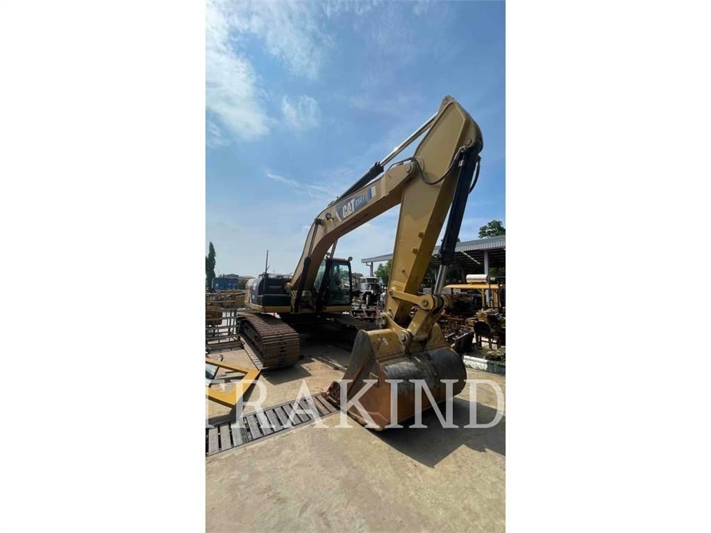 CAT 330D2L Pásová rýpadla