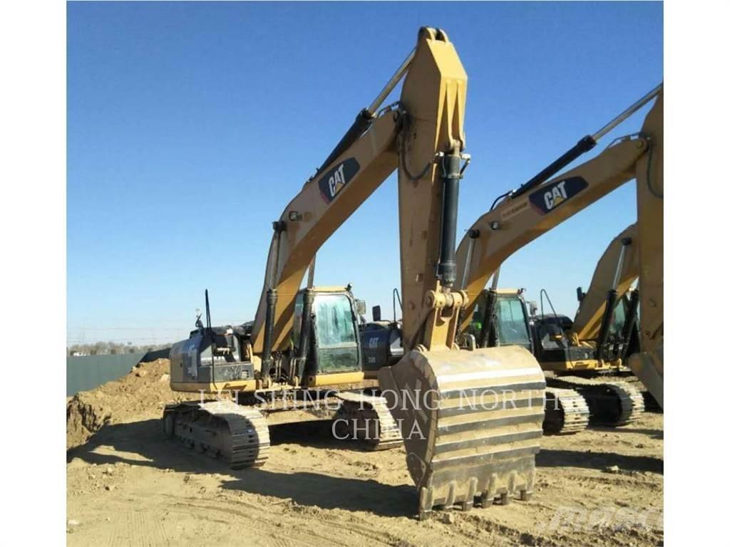 CAT 330D2L Pásová rýpadla