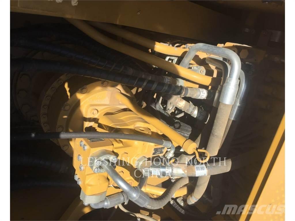 CAT 330D2L Pásová rýpadla