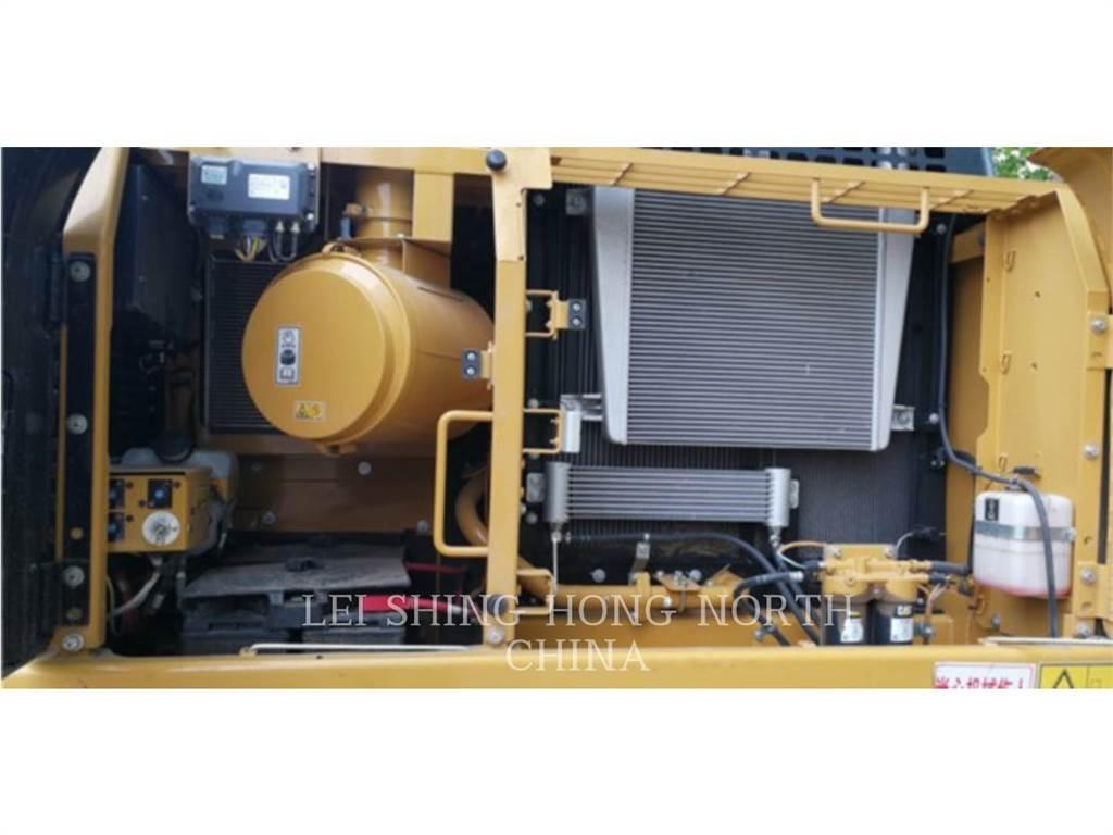 CAT 330D2L Pásová rýpadla