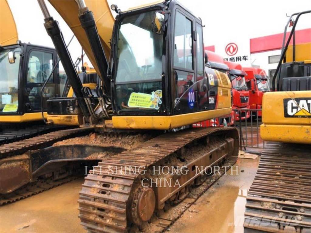 CAT 330D2L Pásová rýpadla