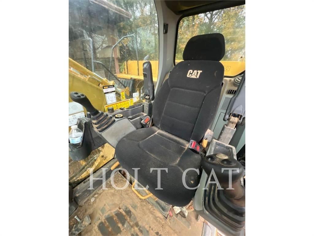 CAT 330GC Pásová rýpadla