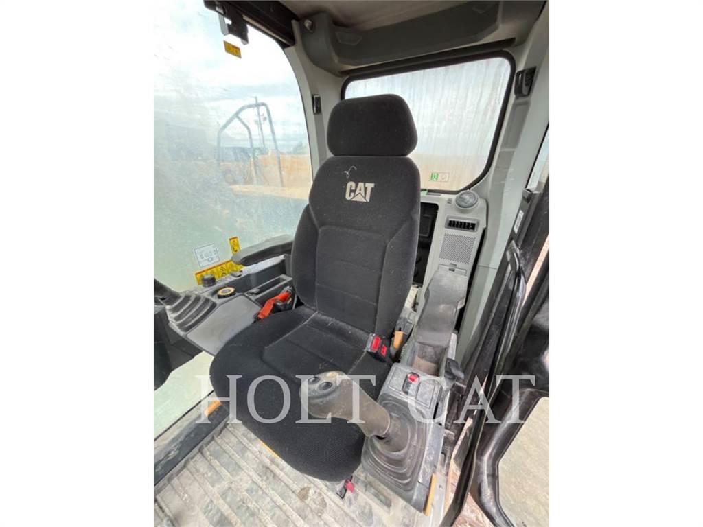 CAT 330GC Pásová rýpadla