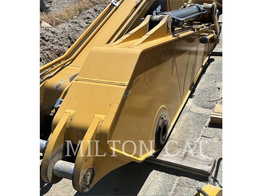 CAT 330GC 106 STICK Kloubové plošiny
