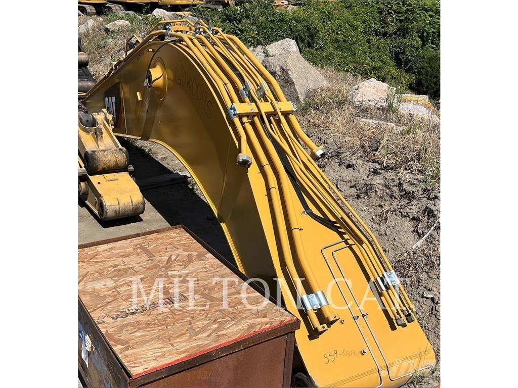 CAT 330GC REACH BOOM Kloubové plošiny