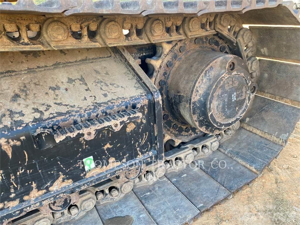 CAT 335 Pásová rýpadla