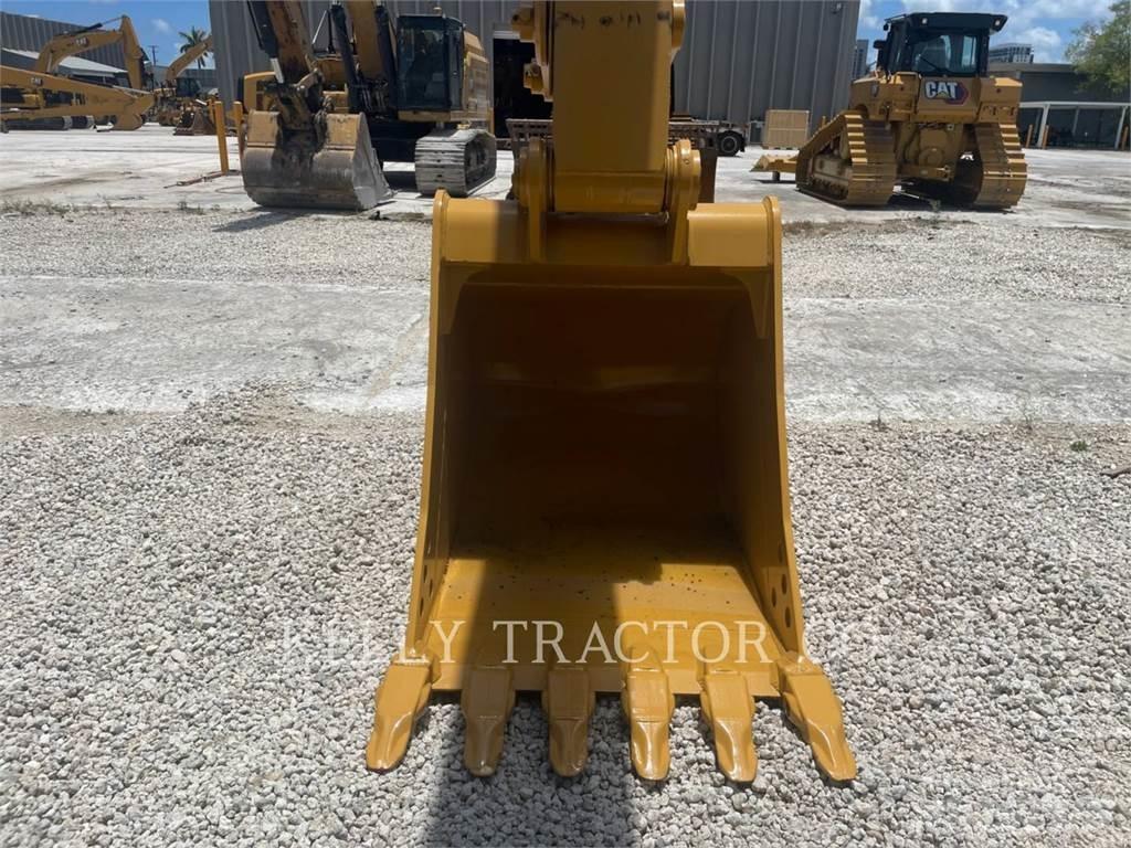 CAT 335 Pásová rýpadla
