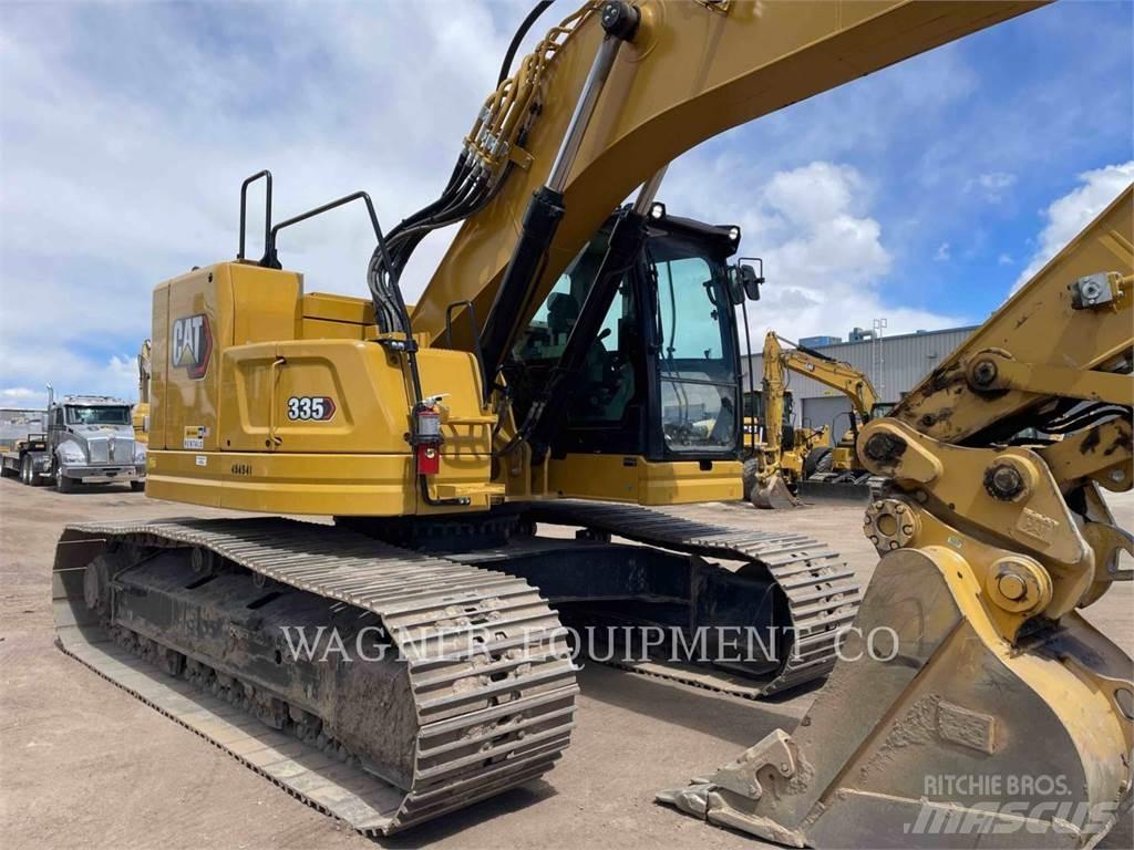 CAT 335 Pásová rýpadla