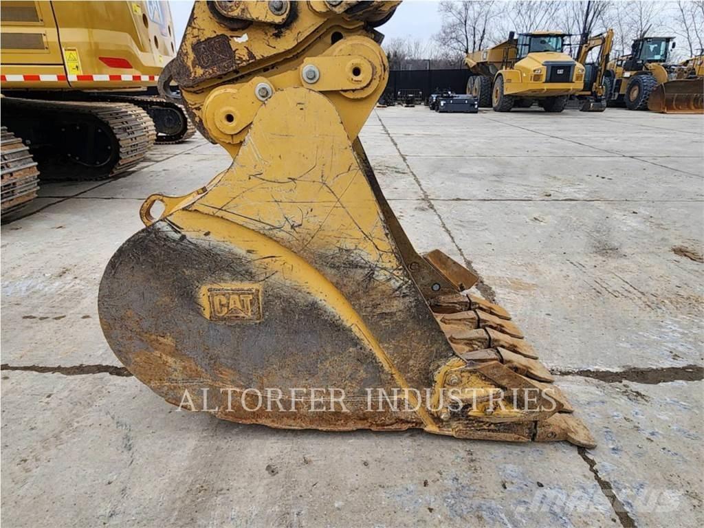 CAT 335F LCR Pásová rýpadla