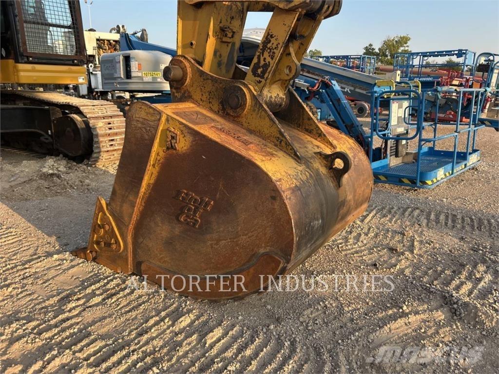 CAT 335F LCR Pásová rýpadla