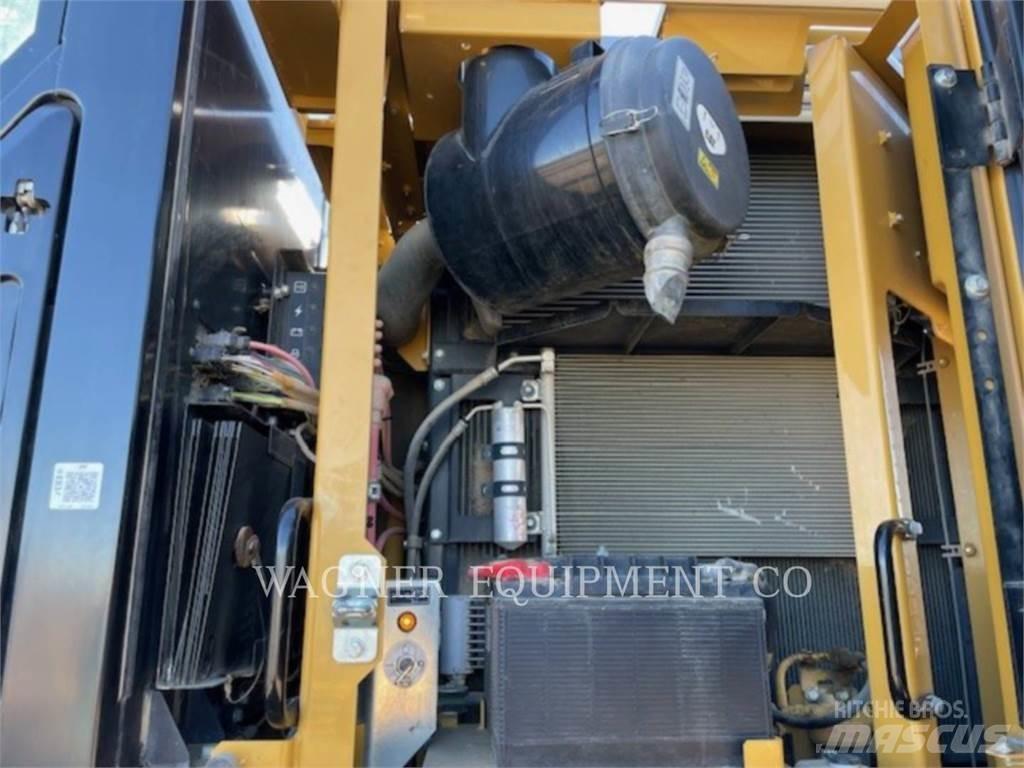 CAT 335FL Pásová rýpadla