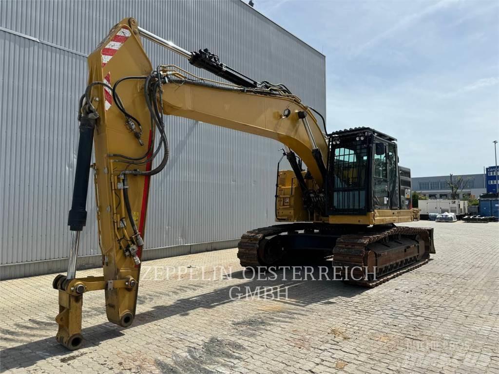 CAT 335FLCR Pásová rýpadla