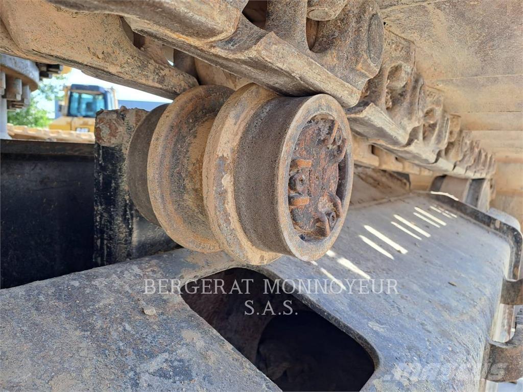 CAT 336 Pásová rýpadla