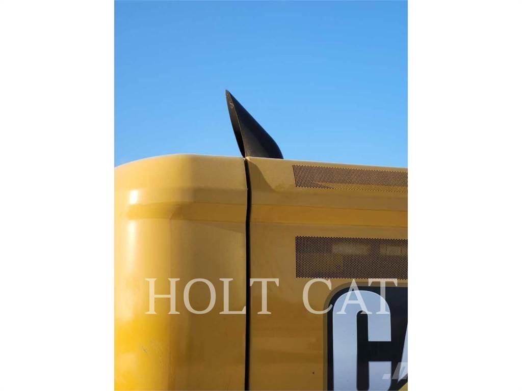 CAT 336 10 TC Pásová rýpadla
