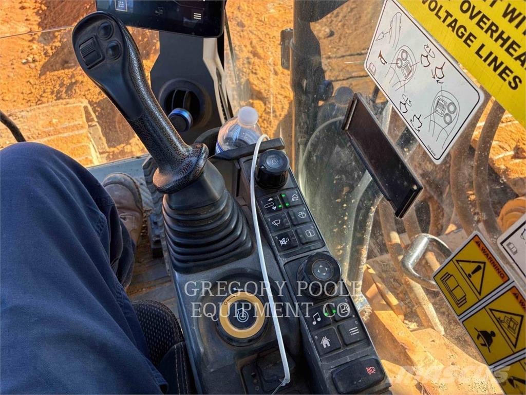 CAT 33607 Pásová rýpadla